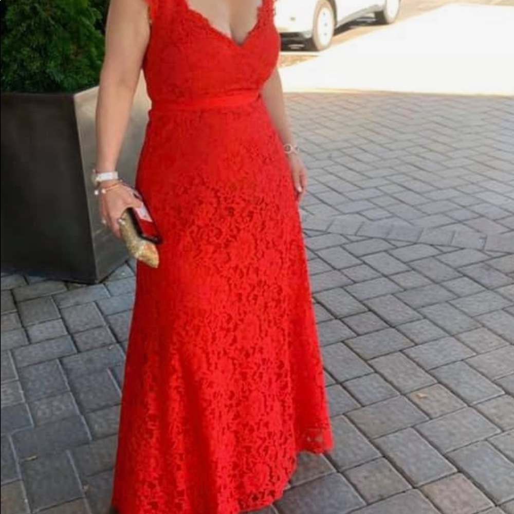 Aline BCBG wedding guest dress